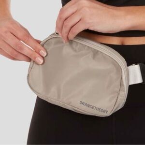 New With Tags Orangetheory Fitness Grey Belt Bag OTF Fitness Orange Theory